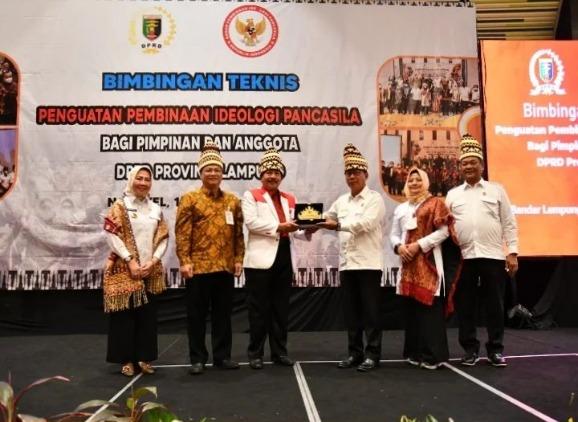 Pembekalan-BPIP-DPRD-Lampung.jpg