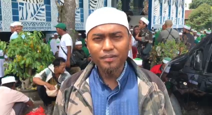 Pengikut Khilafatul Muslimin Gelar Aksi di Polda Lampung, Minta 2 Petingginya Dibebaskan