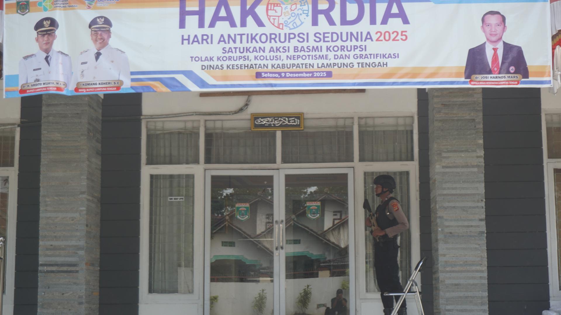 KPK Geledah Kantor Dinas Kesehatan Kabupaten Lampung Tengah
