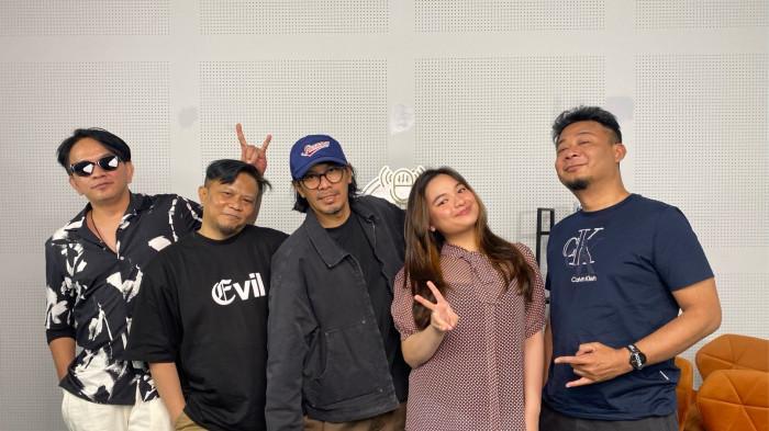 Sosok Alex Teh, Penyanyi Muda yang Bakal Jadi Vokalis di Konser Peterpan