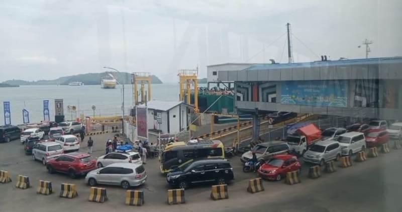 Sebanyak 31.214 Jiwa Menyeberang ke Pulau Jawa via Pelabuhan Bakauheni Saat Imlek 2025