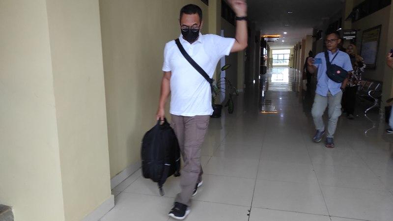 KPK Beri 10 Pertanyaan Wakil Rektor Unila Prof Suharso Terkait Penerimaan Mahasiswa Baru