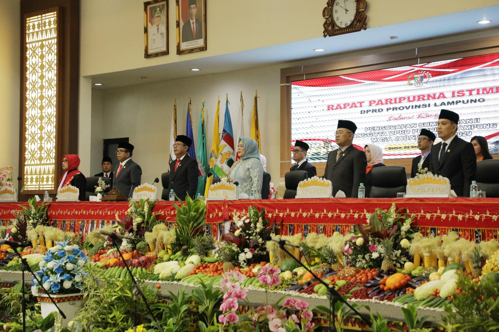 Pj-Gubernur-Lampung-Samsudin-saat-menghadiri-pelantikan-DPRD-Provinsi-Lampung.jpg