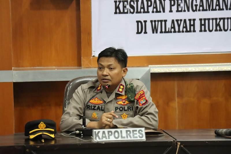 Polisi-singgah-di-rumah-Bima-di-Lampung-Timur-buat-pastikan-keamanan-dan-kondusif.jpg