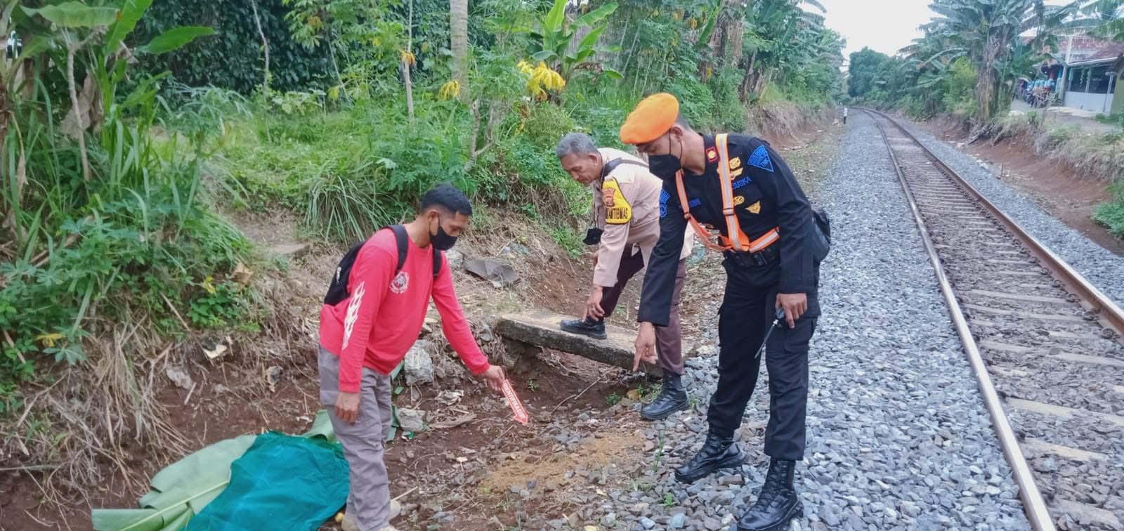 Pria Tewas Tertabrak Kereta di Lampung Utara Merupakan Penjaga Sekolah SD