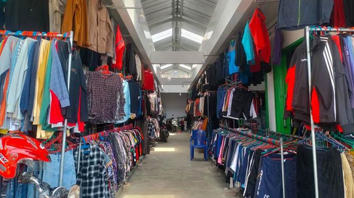 Produk-thrifting-alias-Baju-Bekas.jpg