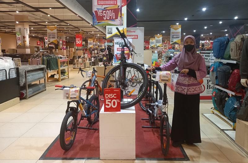 Promo-diskon-hingga-50-persen-sepeda-Dominate-di-Transmart-Lampung.jpg