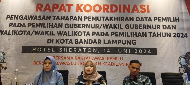 Rakor-Calon-Petugas-Pantarlih-Bawaslu-Bandar-Lampung-Lakukan-Pengawasan-Melekat.jpg