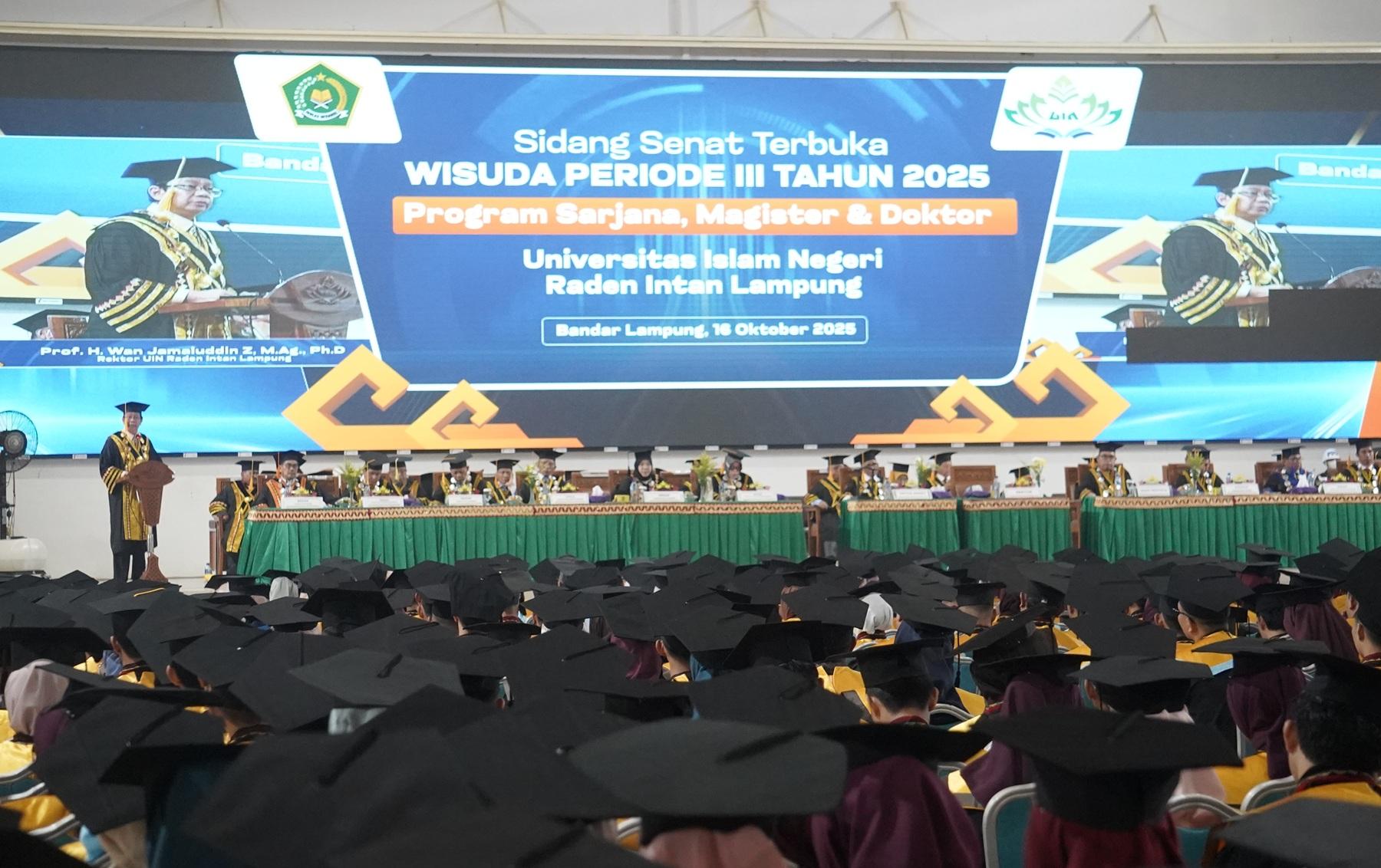 Wisuda 1.587 Lulusan, Rektor UIN RIL Dorong Jadi Intelektual Adaptif dan Inovatif