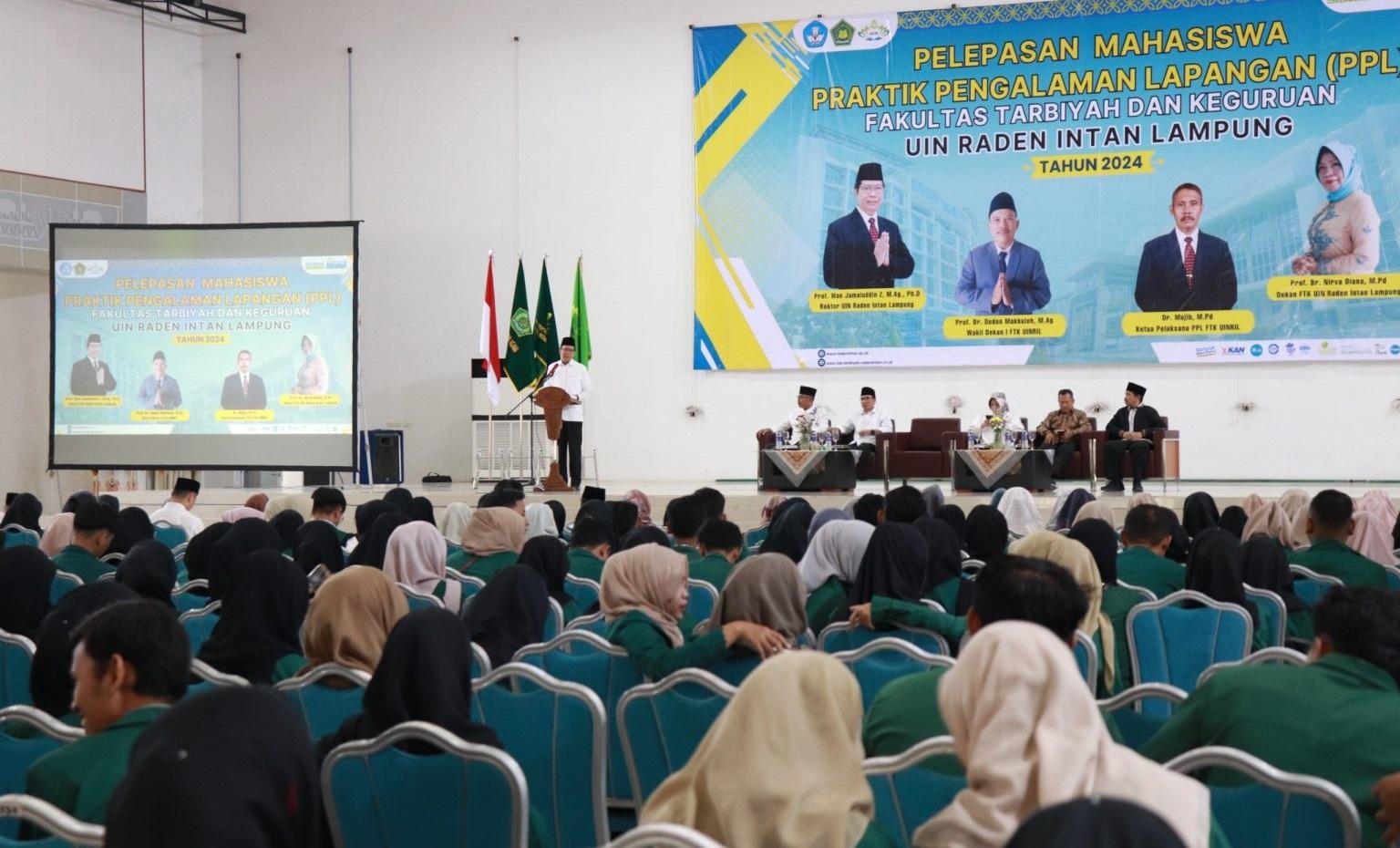Rektor-UIN-Raden-Intan-Lampung-lepas-1819.jpg