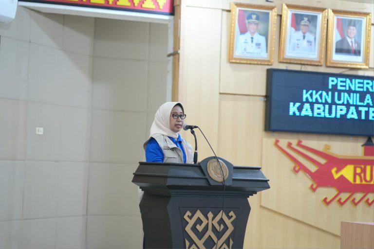 Rektor-Unila-kunjungi-pelepasan-KKN-MBKM-periode-1-di-54786.jpg