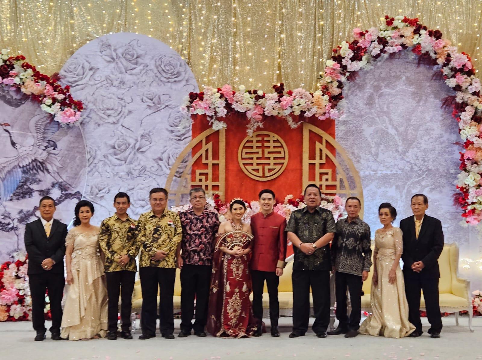 Pimpinan Tribun Lampung dan Sederet Tokoh Hadiri Resepsi Pernikahan Putra Ketua PSMTI Rusli Taslim - Resepsi-pernikahan-1.jpg