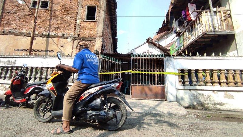 Breaking News Rumah Kontrakan Terbakar di Panjang Bandar Lampung Dipasang Garis Polisi