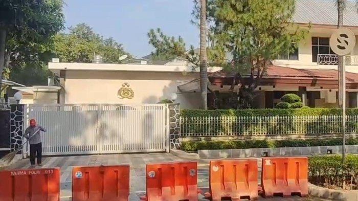 Rumah-dinas-Kapolri-Jenderal-Listyo-Sigit-Prabowo-di-Kebayoran-Baru-Jakarta-Selatan.jpg