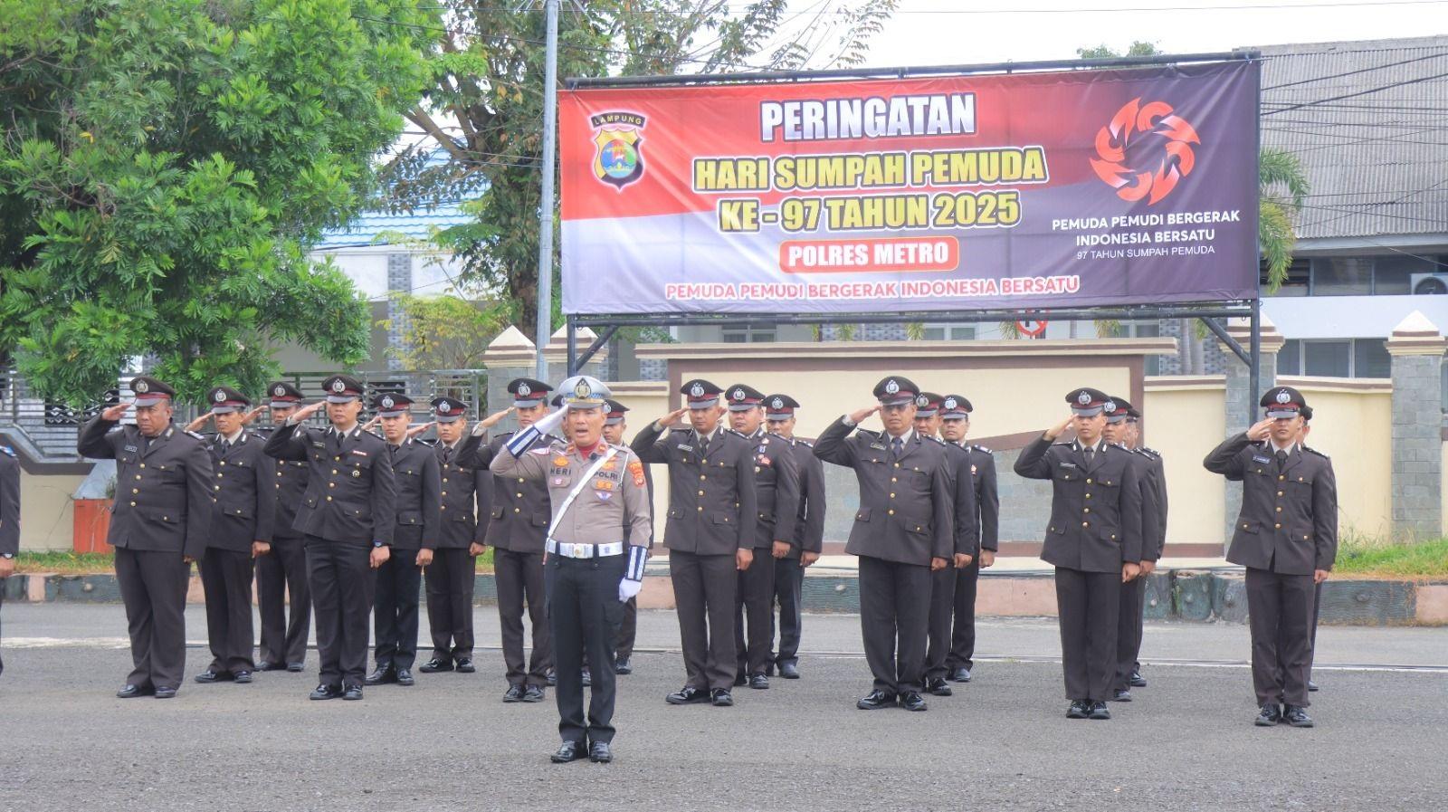 SEMANGAT-JUANG-Kapolres-Metro-ajak-personelnya-567.jpg