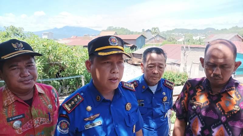 25 Personel Damkar Diterjunkan Tanggulangi Kebakaran di Panjang Bandar Lampung