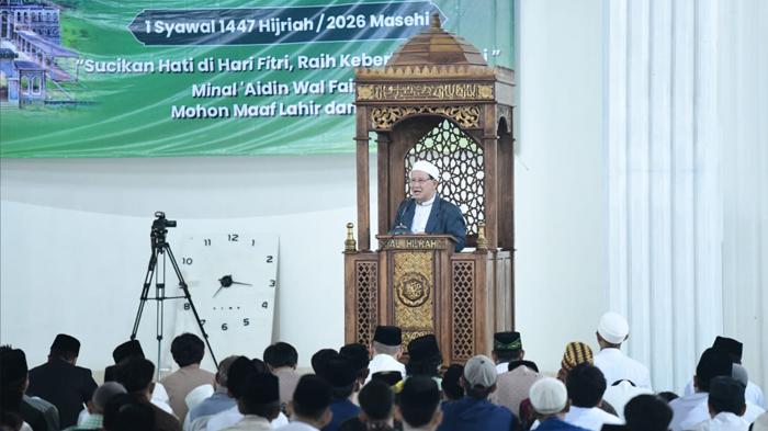 Sejarah-1000-Jamaah-Hadiri-Salat-Id-Perdana-di-Masjid-Agung-Al-Hijrah-Kota-Baru-Lampung.jpg
