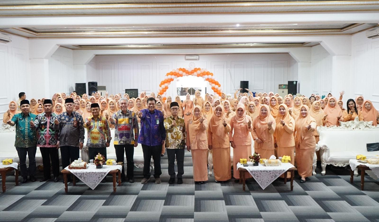 Puji Raharjo Ajak DWP Kanwil Kemenag Lampung Bijak Bermedsos - Seminar-bertema-Etika-dan-Privasi-di-Media-Sosial.jpg