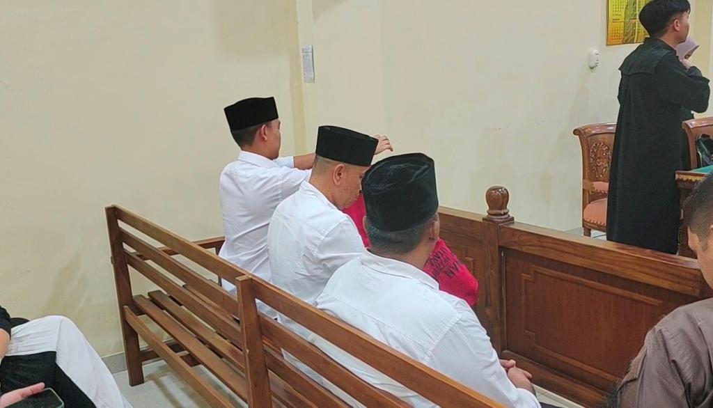 Sidang-korupsi-bimtek-pratugas-2.jpg