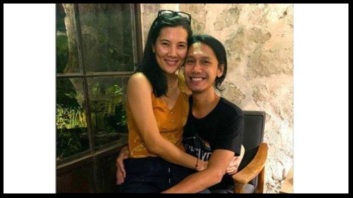 Sosok Istri Eross Sheila on 7 yang Jarang Tersorot, Paras Cantik Berdarah Prancis