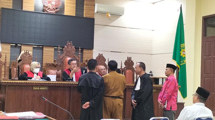 Suasana-sidang-Terdakwa-RT-Wawan-Kurniawan.jpg