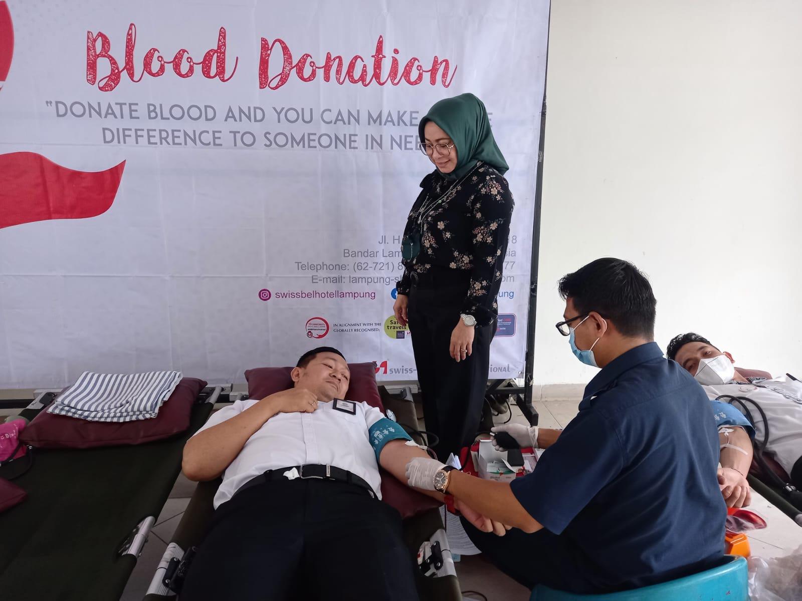 Swiss-Belhotel Lampung Gelar Kegiatan Donor Darah Bersama PMI