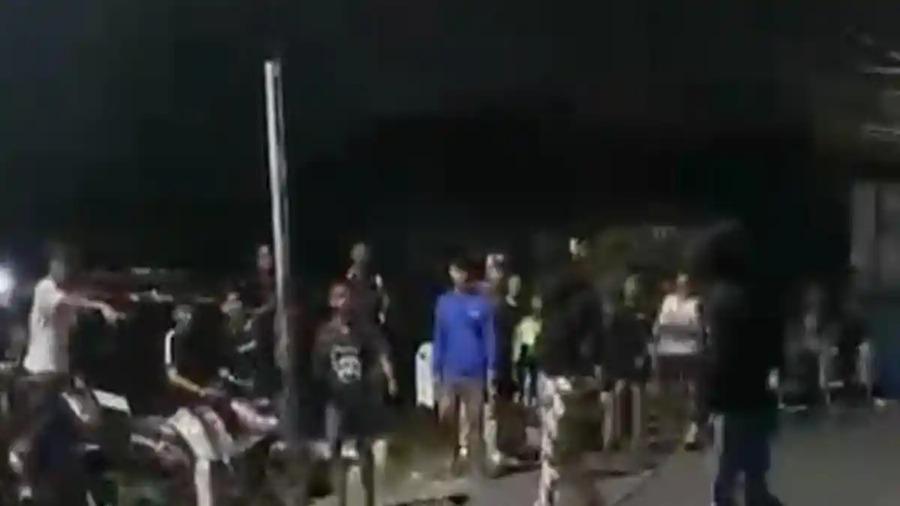 TAWURAN-DI-PALEMBANG-Tangkap-layar-video-saat.jpg