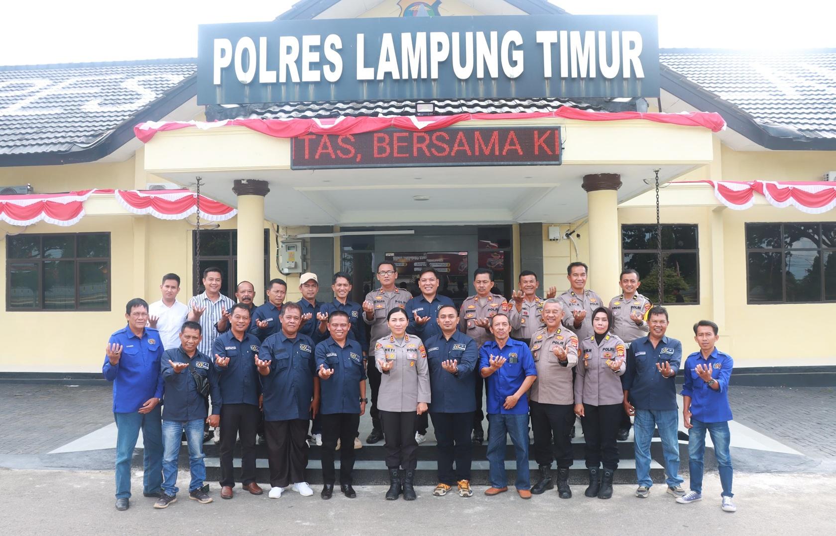TERIMA-AUDIENSI-Kapolres-Lampung-Timur5678.jpg