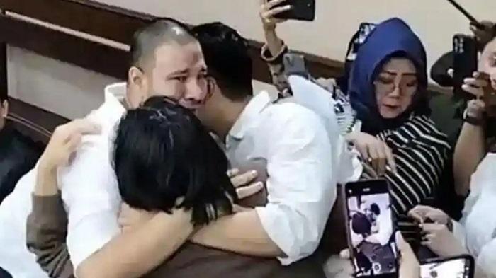 Tangis-Ammar-Zoni-Pecah-Usai-Persidangan.jpg