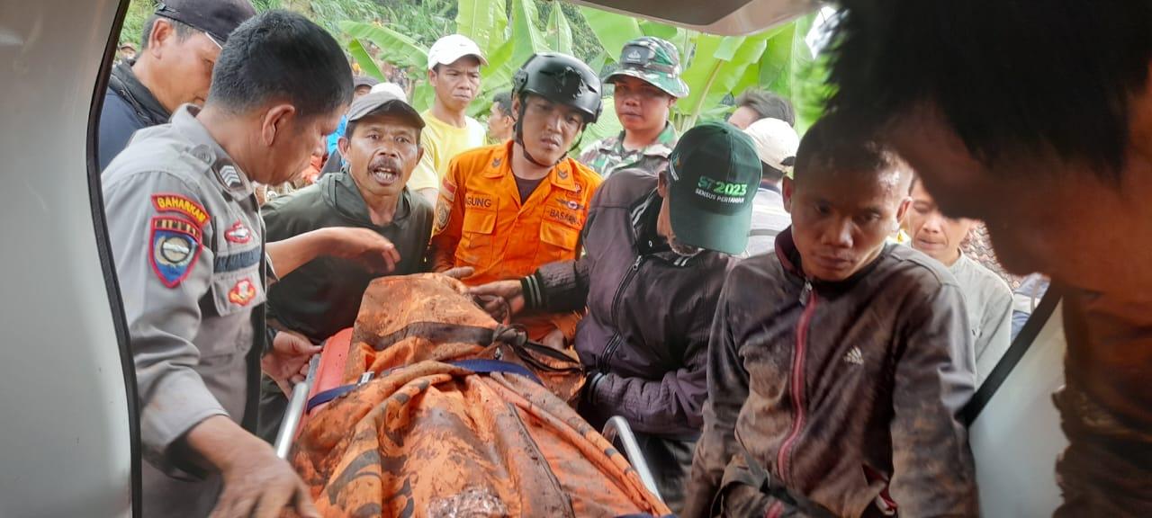 Usai Tertimbun Longsor di Tanggamus Lampung, Ayah Selamat tapi Anak Tidak