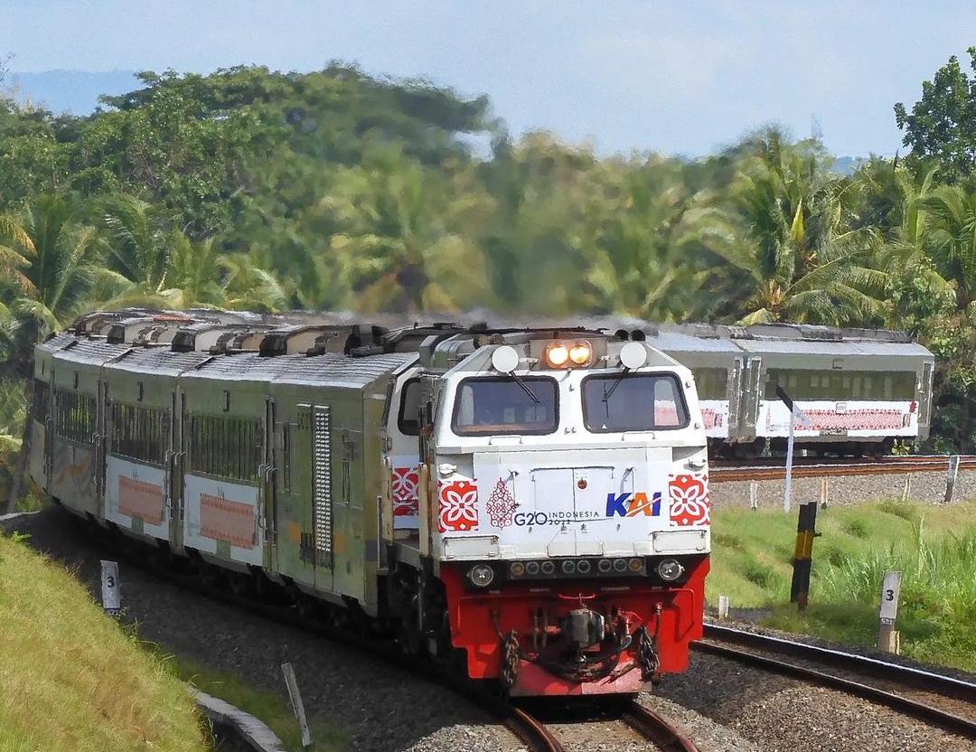 Tiket-Kereta-Api-untuk-Mudik-Lebaran-2022-pada-28-April-sampai-1-Mei-2022-habis-terjual.jpg