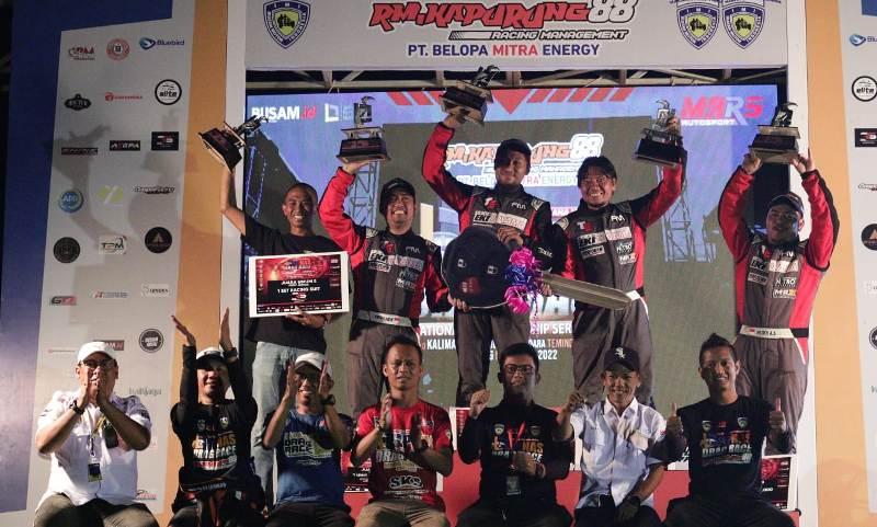 Tim-Ekitoyama-Lampung-juara-umum-di-Drag-Race-National-Champhionship-2022-Samarinda.jpg