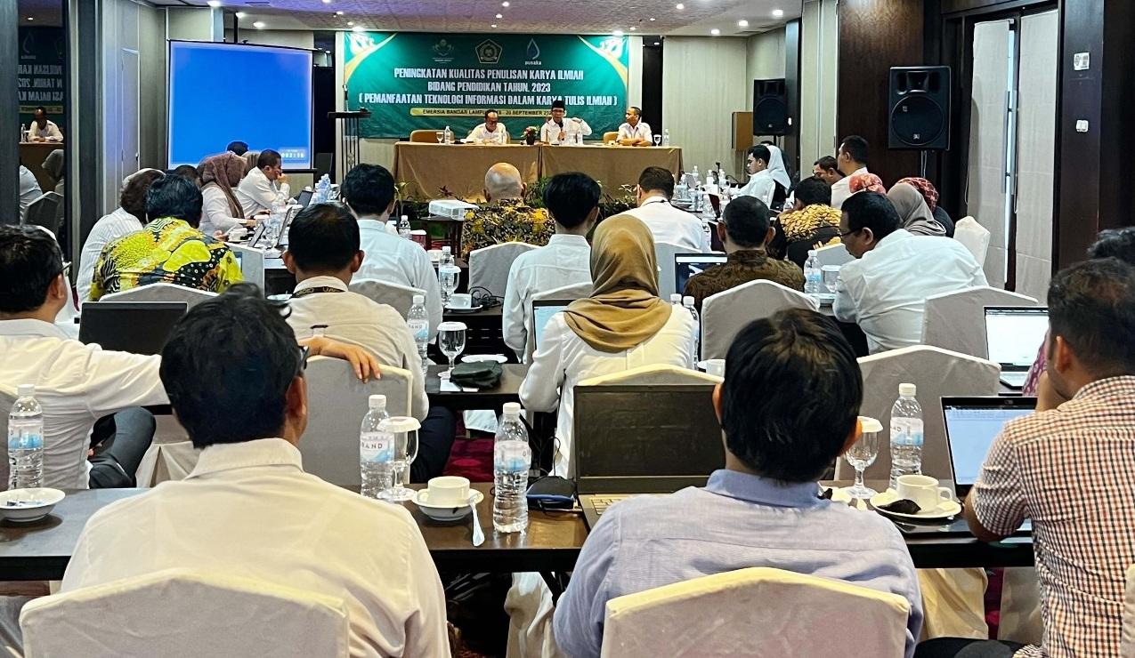 Biro Perencanaan Kemenag Gandeng UIN RIL Gelar Bimtek Penulisan KTI