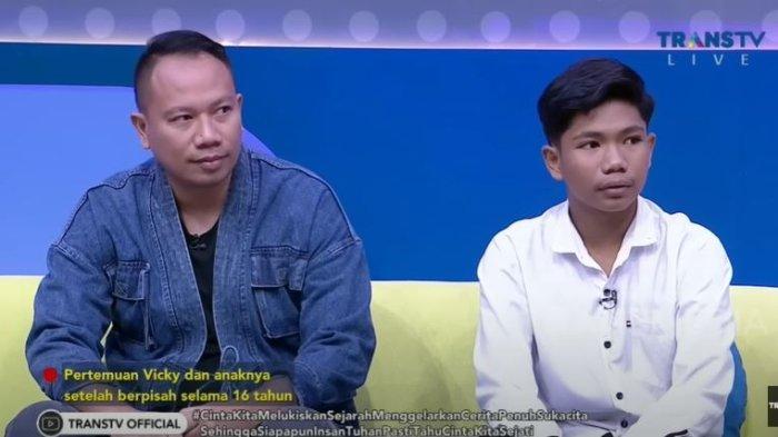 Momen Haru Vicky Prasetyo Bertemu dengan Anaknya Setelah 16 Tahun Terpisah