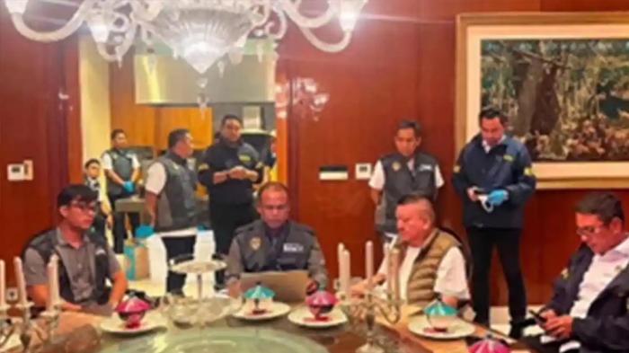 Viral Foto 'Penangkapan' Pengusaha Tan Kian, Polisi Buka Suara Beri Penjelasan - Tribunlampung.co.id