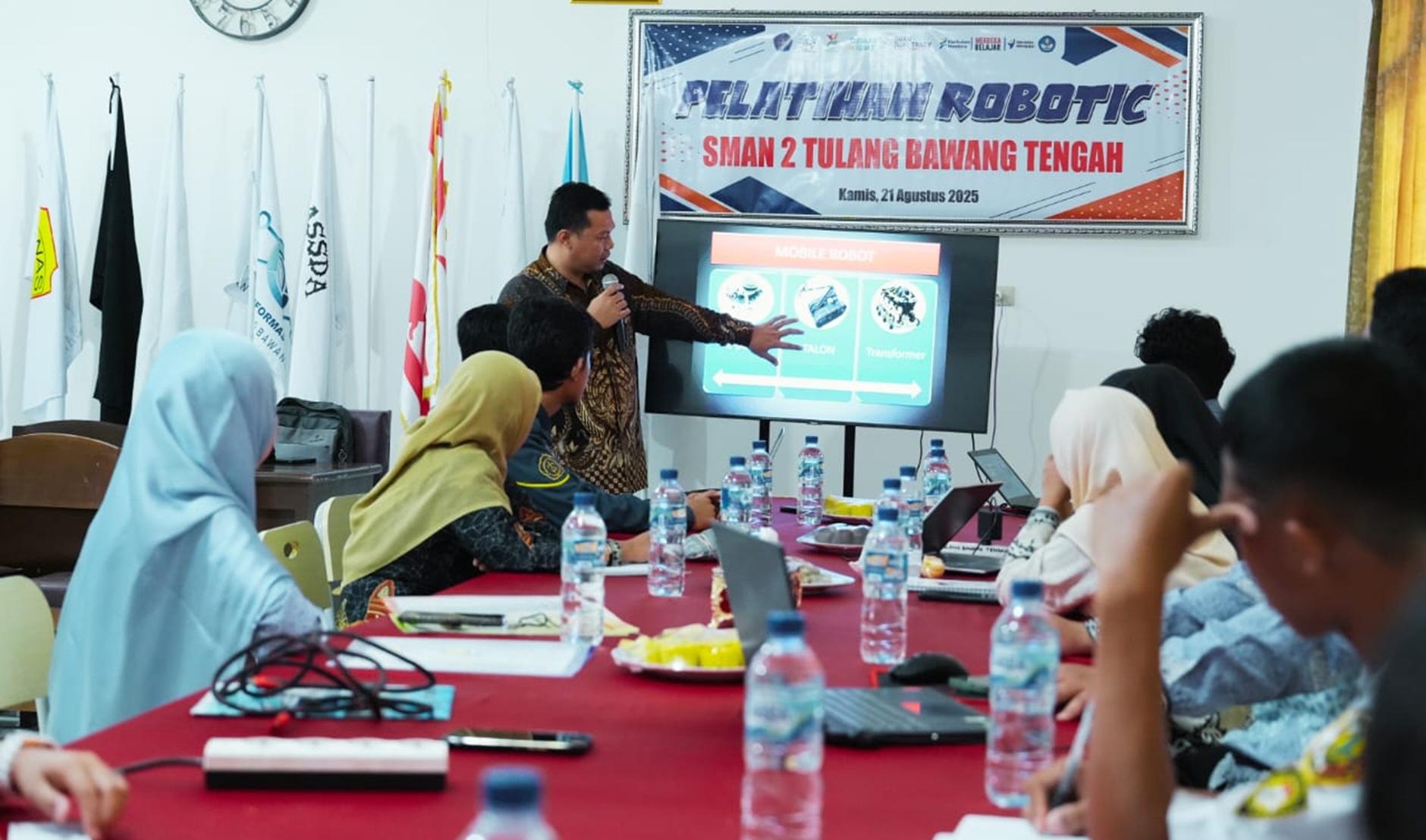 Teknokrat dan SMAN 2 Tuba Tengah Gelar Workshop Inovasi Robot Mobile dan Alat Deteksi Bencana