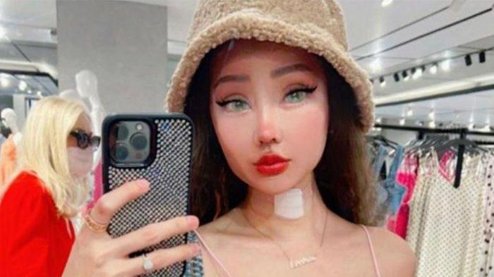 Wajah Baru Lucinta Luna Disebut Mirip Boneka Barbie