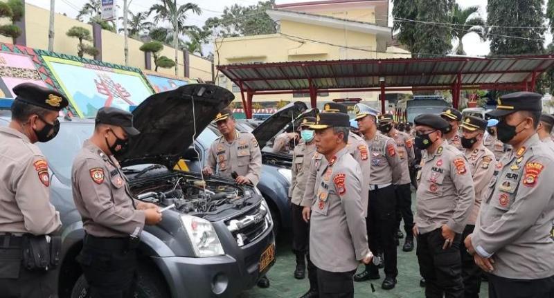 Wakapolda-Lampung-Brigjen-Pol-Subiyanto-supervisi-ke-Polres-Tanggamus.jpg