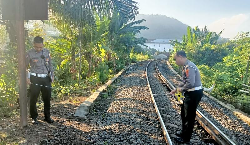 Warga Bandar Lampung Digegerkan dengan Pria Tertabrak Kereta Api di Way Lunik