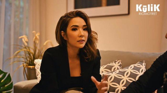 Adhietya Mukti Dikaitkan dengan Video Syur Mirip Gisel, Istri Bereaksi