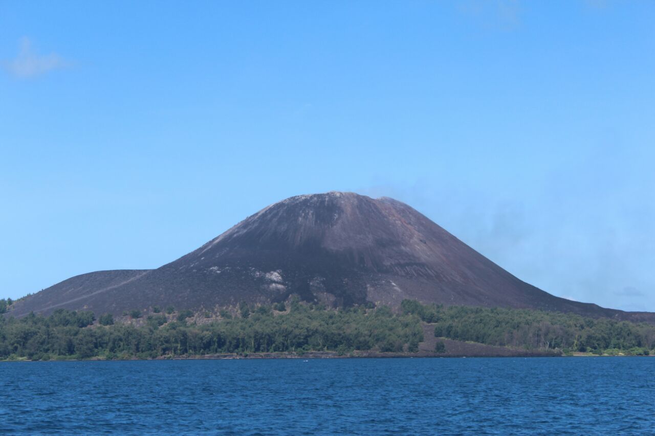 aktivitas-anak-gunung-krakatau_20180628_172831.jpg