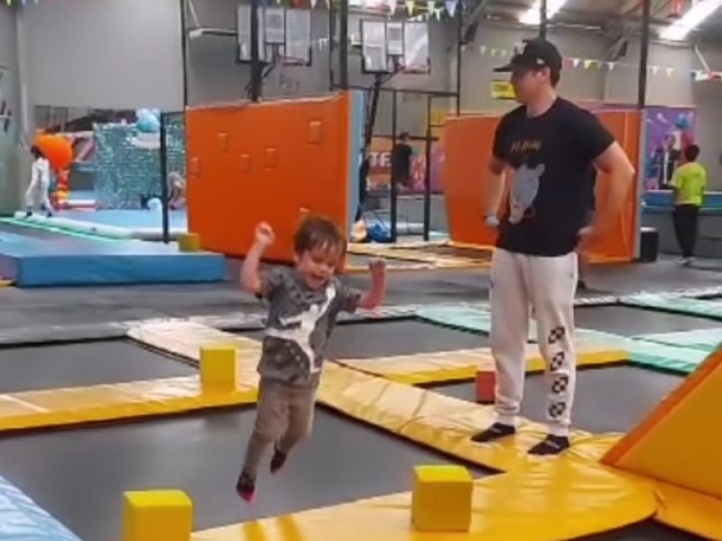 Anak Celine Evangelista Girang Bertemu Stefan William, Tak Berhenti Panggil Daddy