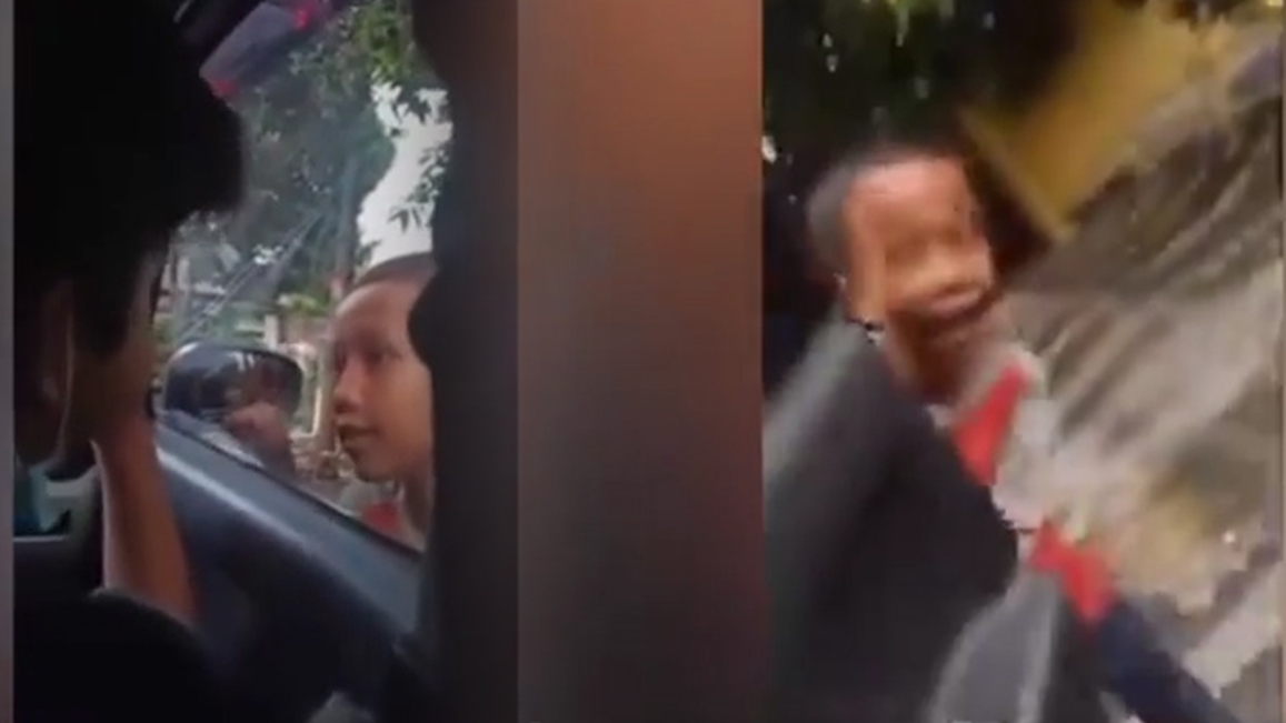 anak-jalanan-di-kota-mojokerto-ngamuk-dan-tendang-mobil-karena-tidak-diberi-uang.jpg