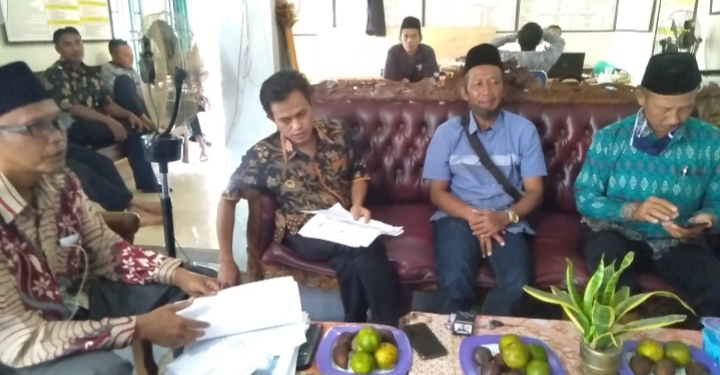 Penyaluran Bansos di Kampung Endang Rejo Lamteng Menyasar 739 KK