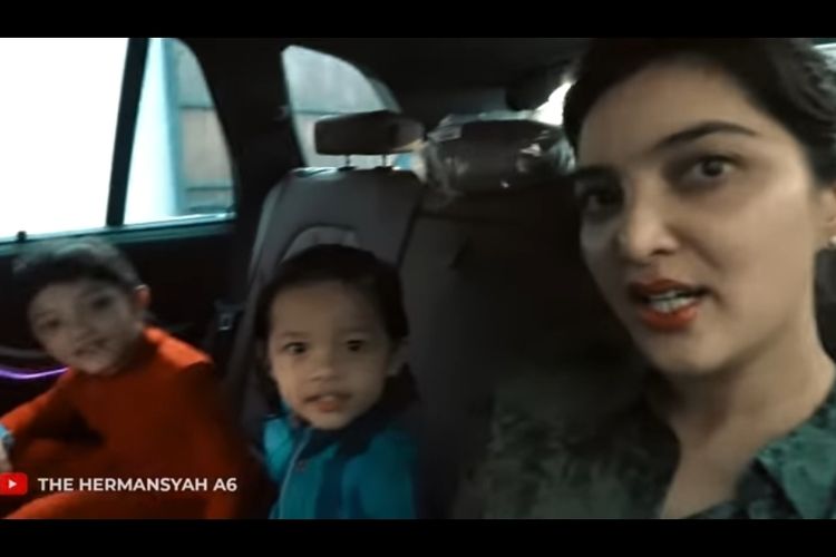 Artis Ashanty Histeris Lihat Kelakuan Arsy di Dalam Mobil Baru Pemberian Azriel dan Aurel Hermansyah