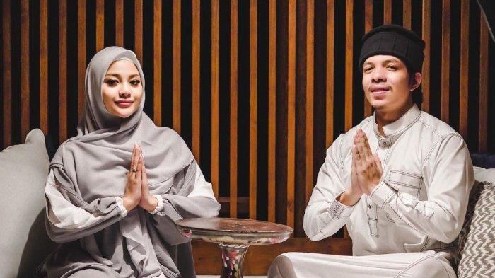 Aurel Hermansyah Tampil Beda Saat Video Call dengan Ortu Atta