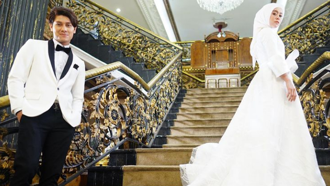 artis-rizky-billar-ungkap-pertemuan-keluarga-dan-potret-prewedding-dengan-lesti-kejora.jpg