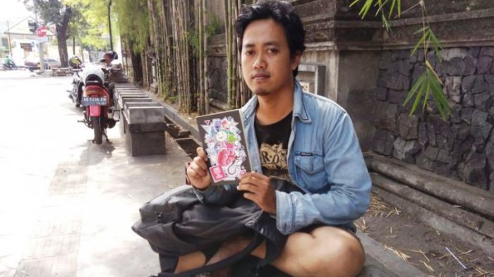 Ini Sosok Pria yang Mendesain Kaus Kecebong Milik Kaesang Pangarep