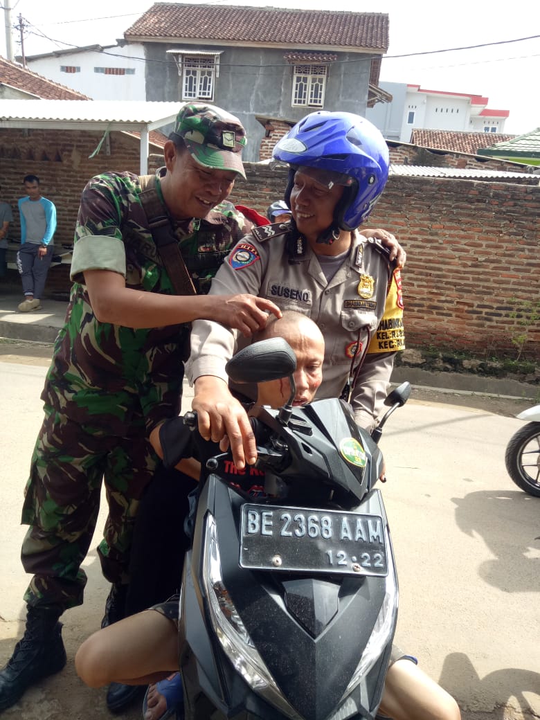 Babinsa Amankan Pencuri Kotak Amal Masjid di jalan Kepayang Rajabasa