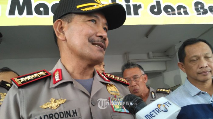 Badrodin Minta Tito Fokus Persiapan Sidang Umum Interpol